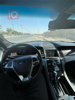 Ford Taurus
